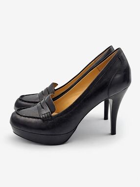 Black Leather Heeled Loafers By Nine West- Women's 6.5M